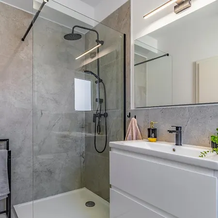 Apartment Veluana 2